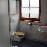 Gaestehaus Zum Prinzenfelsen بيت ريفي